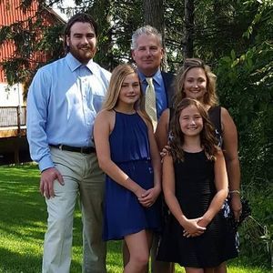 Meet your Posher, Carrie